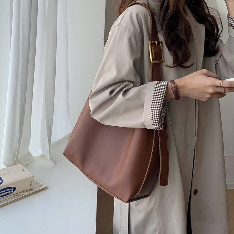 Sienna™ | Timeless Shoulder Bag