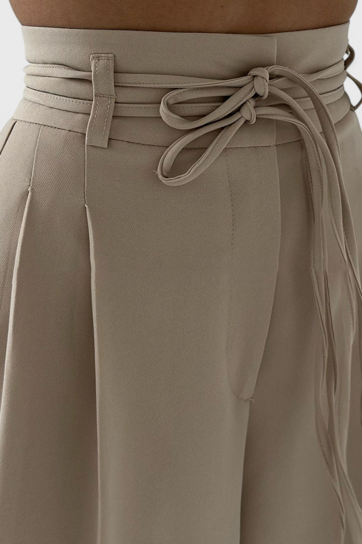 Sophie | High-Waisted Wide-Leg Trousers with Cord Accents